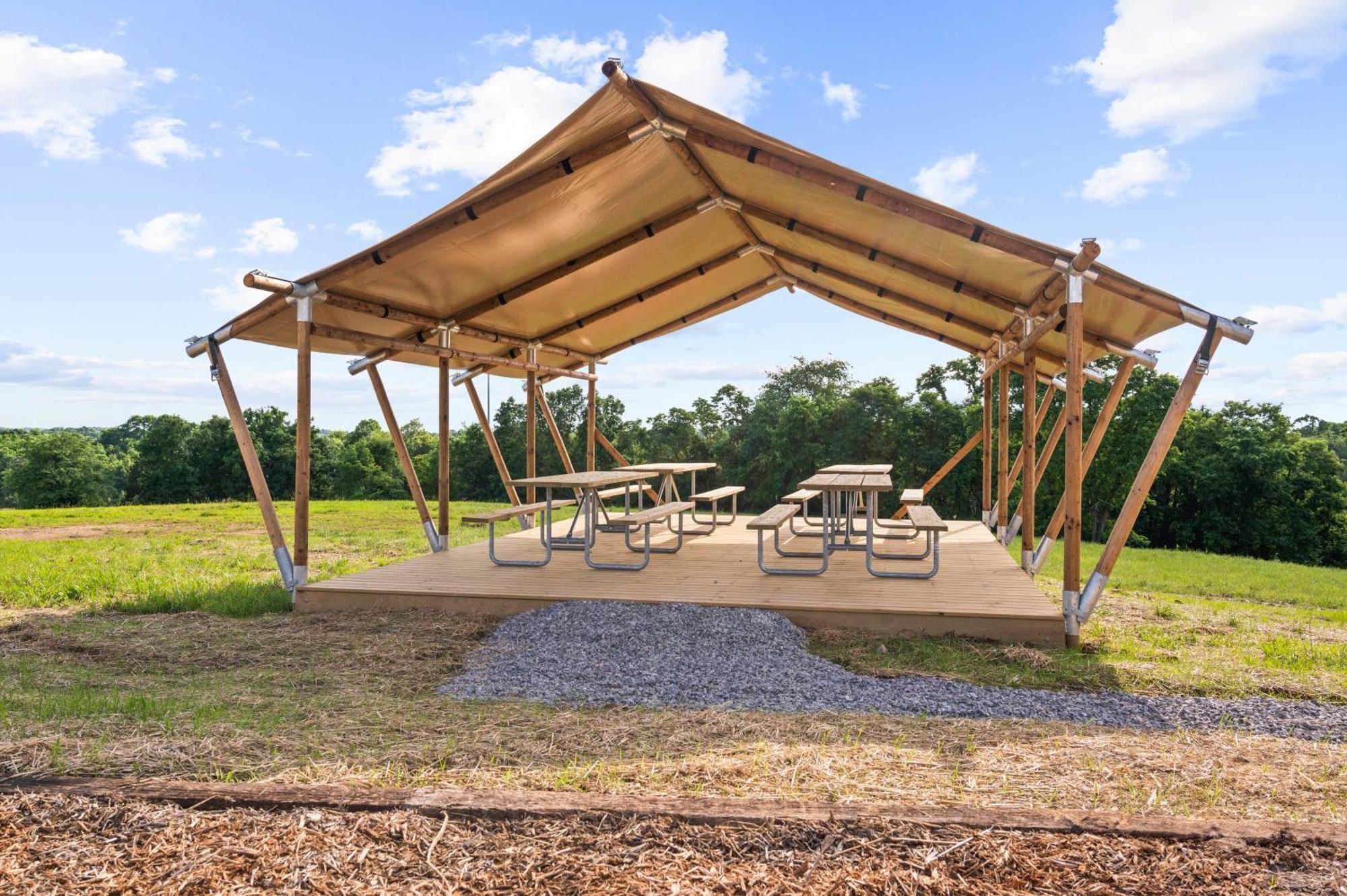 The Lodges At Eden Reserve - Safari Tents Уильямстаун Экстерьер фото